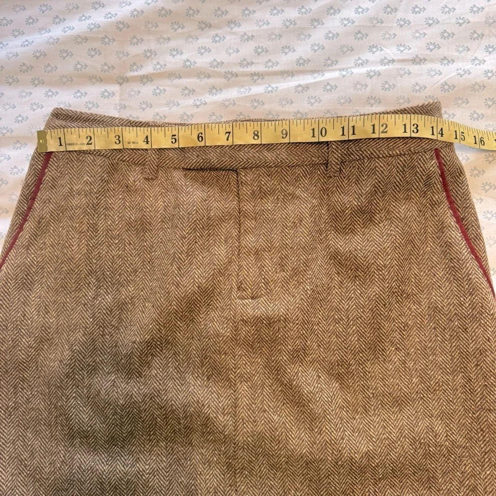 NWOT Eddie Bauer Wool Silk Blend Tan Herringbone Size 4 Pencil Skirt
